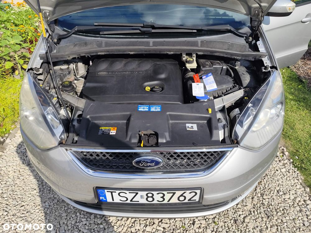 Ford Galaxy - 29