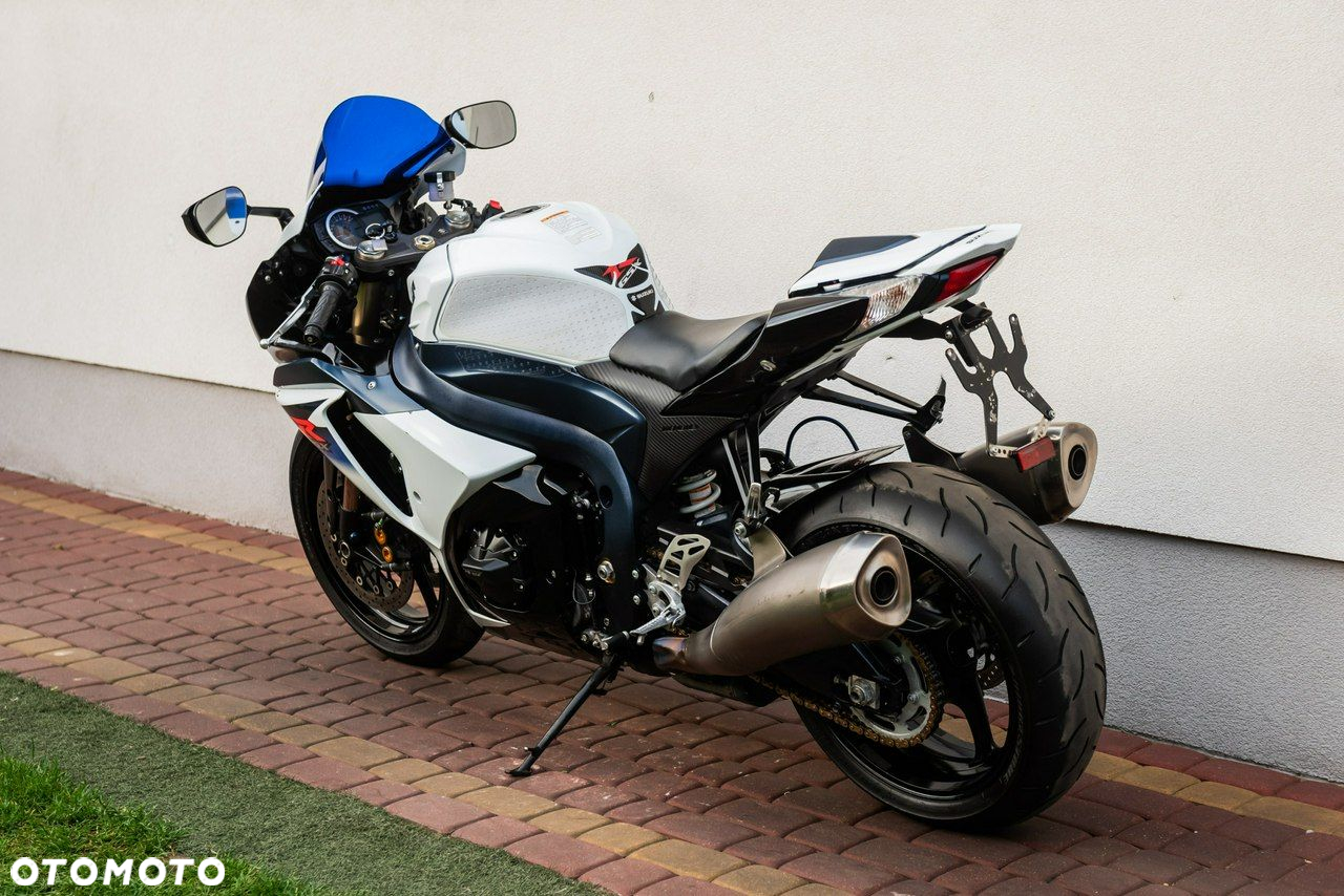 Suzuki GSX-R - 4