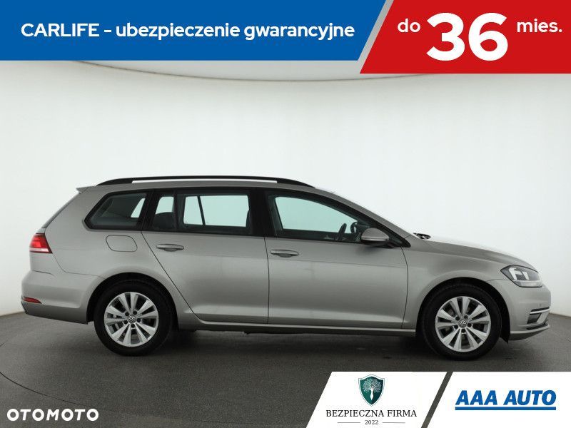 Volkswagen Golf Variant - 8