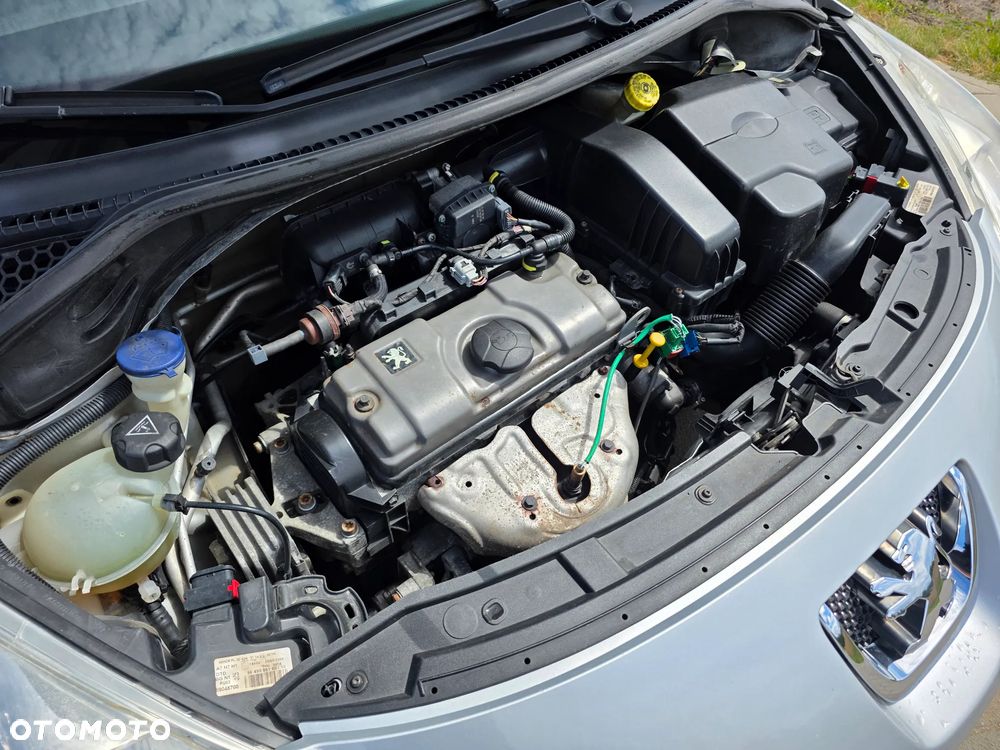 Peugeot 207 1.4 Sportium - 9