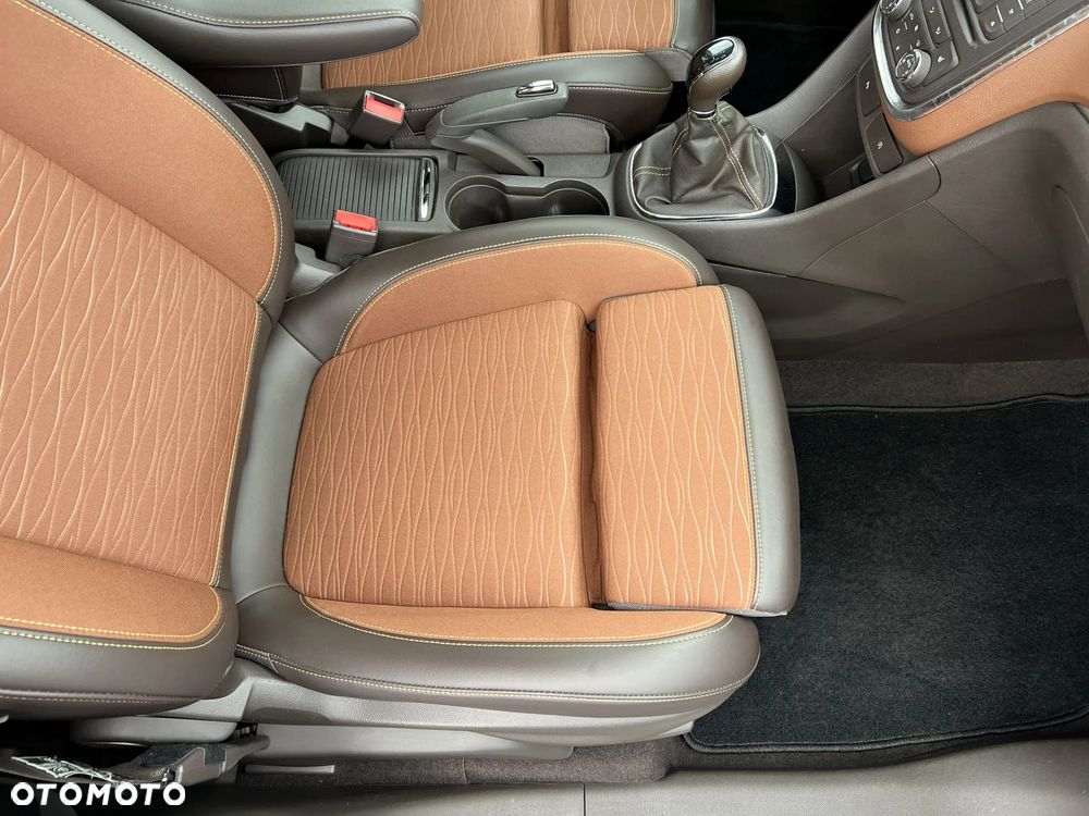 Opel Mokka 1.4 Turbo ecoFLEX Start/Stop Color Innovation - 32