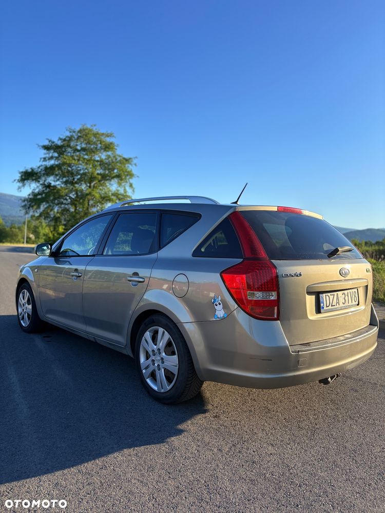 Kia Ceed 1.4 Comfort - 4