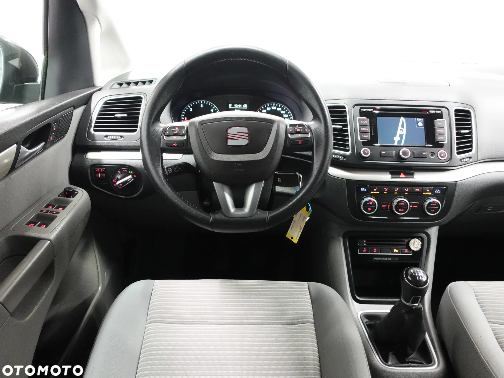 Seat Alhambra 2.0 TDI Ecomotive 4Kids - 33