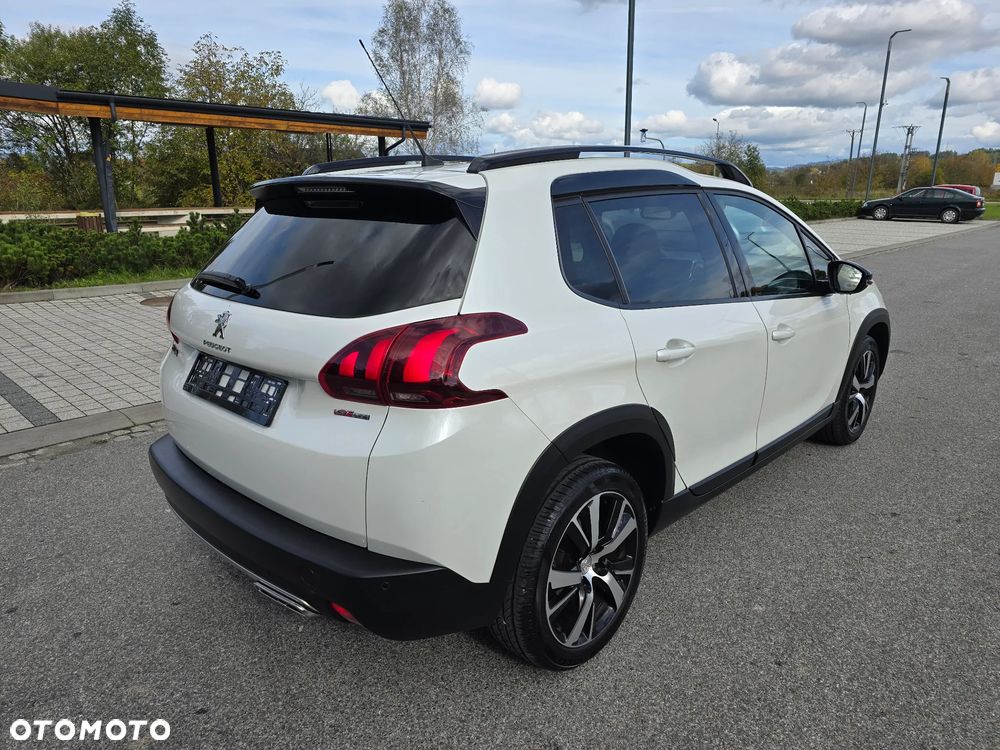 Peugeot 2008 BlueHDi FAP 120 STOP & START GT-Line Edition - 4