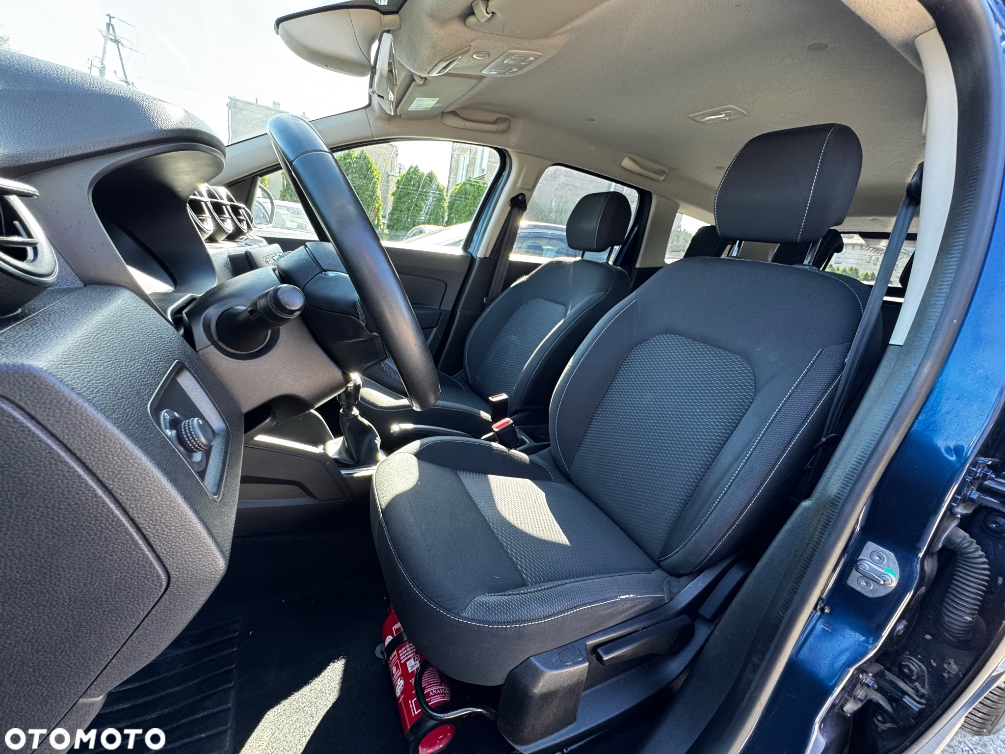 Dacia Duster 1.6 SCe Comfort - 35
