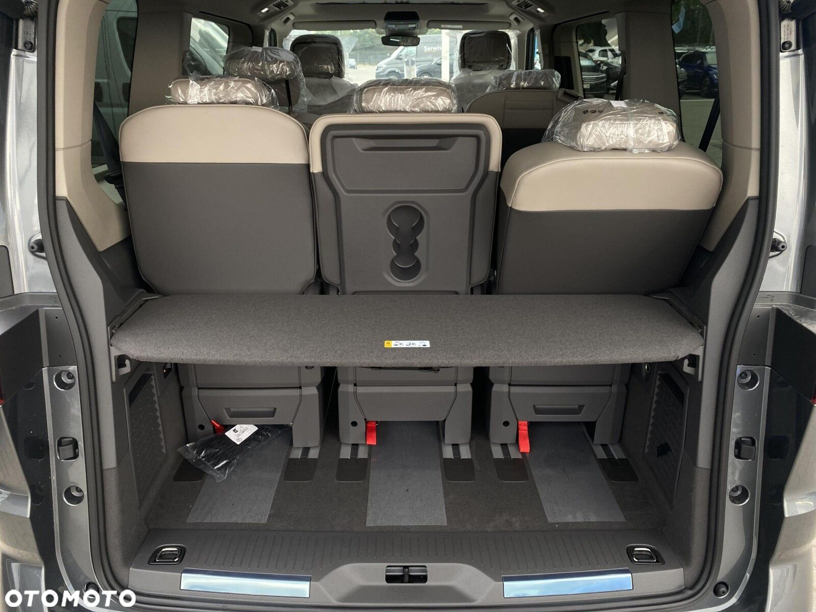 Volkswagen Multivan 2.0 TDI L1 Style DSG - 17
