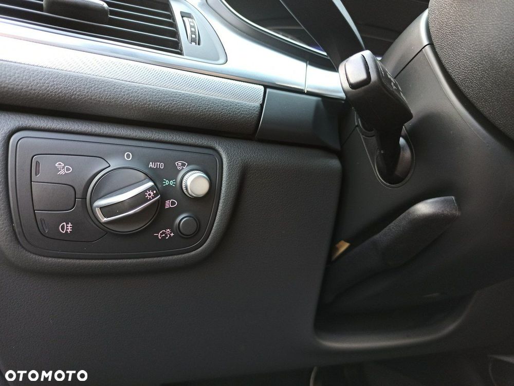 Audi A6 Avant 3.0 TDI quattro S tronic - 23