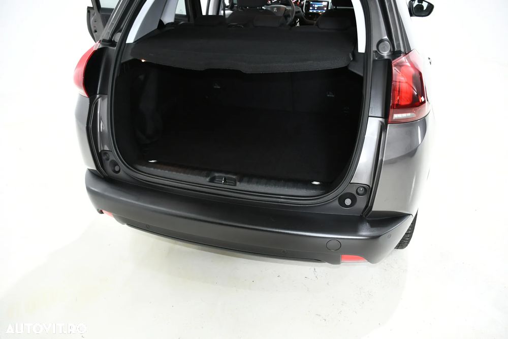 Peugeot 2008 PureTech 82 Active - 34