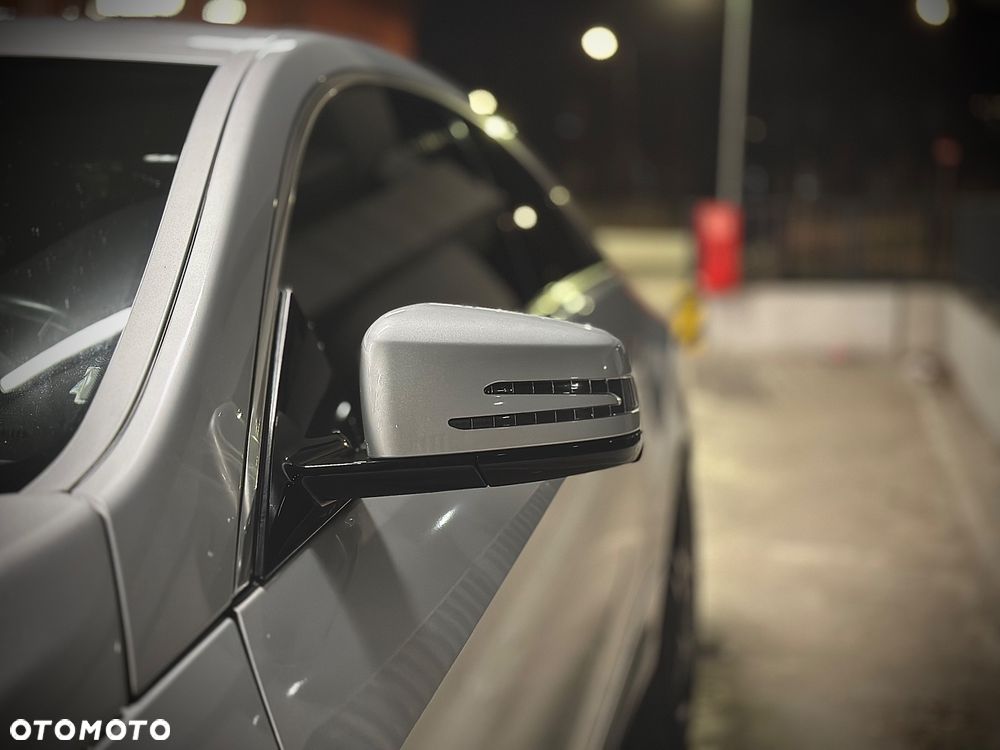 Mercedes-Benz Klasa E 200 CGI BlueEFFICIENCY Automatik Avantgarde - 36