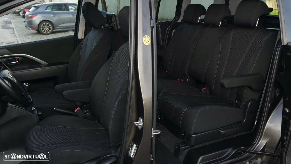 Mazda 5 MZR-CD 1.6 Superior Wagon +Xenon +PE+Pele - 34