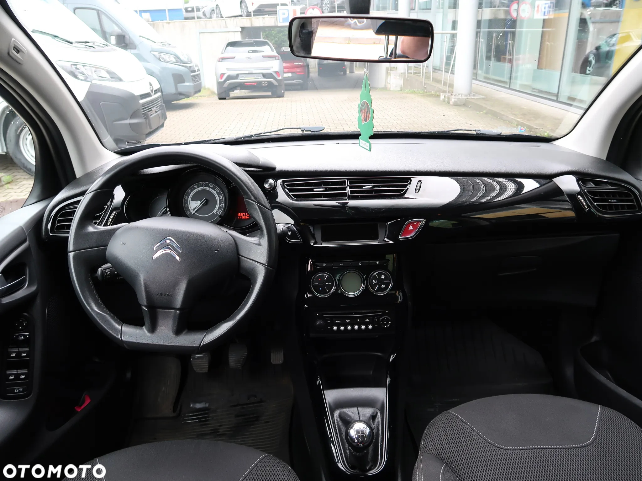 Citroën C3 1.2 PureTech MoreLife - 11