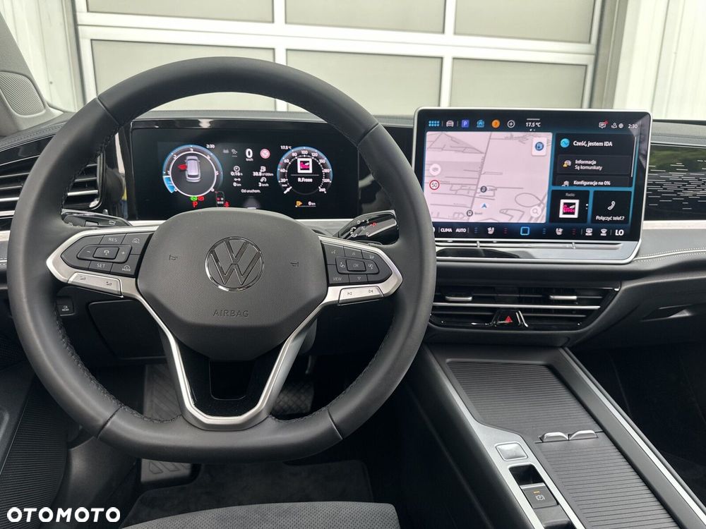 Volkswagen Passat - 14