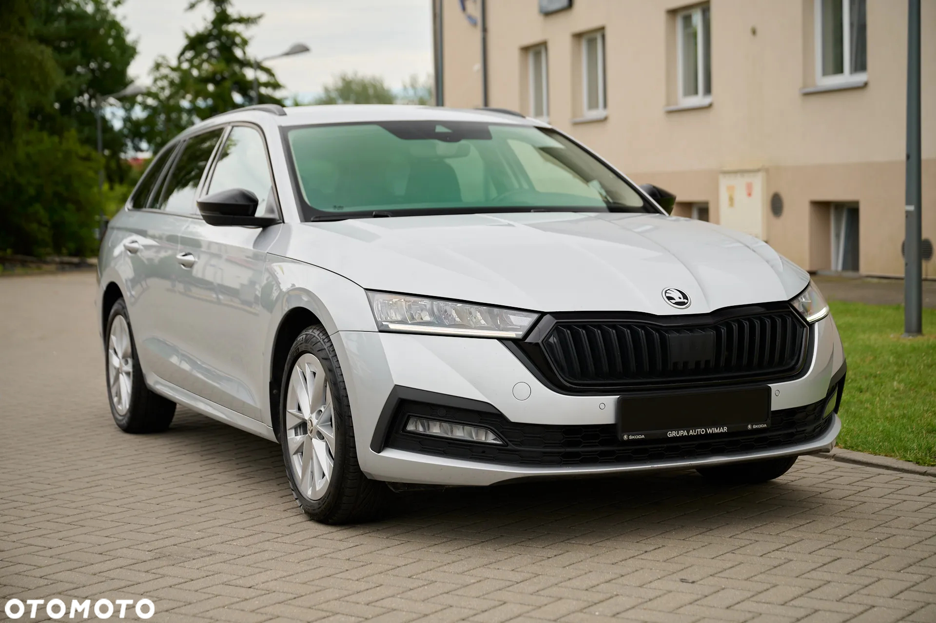 Skoda Octavia 2.0 TDI Ambition DSG - 19