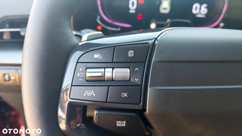 Kia XCeed - 16
