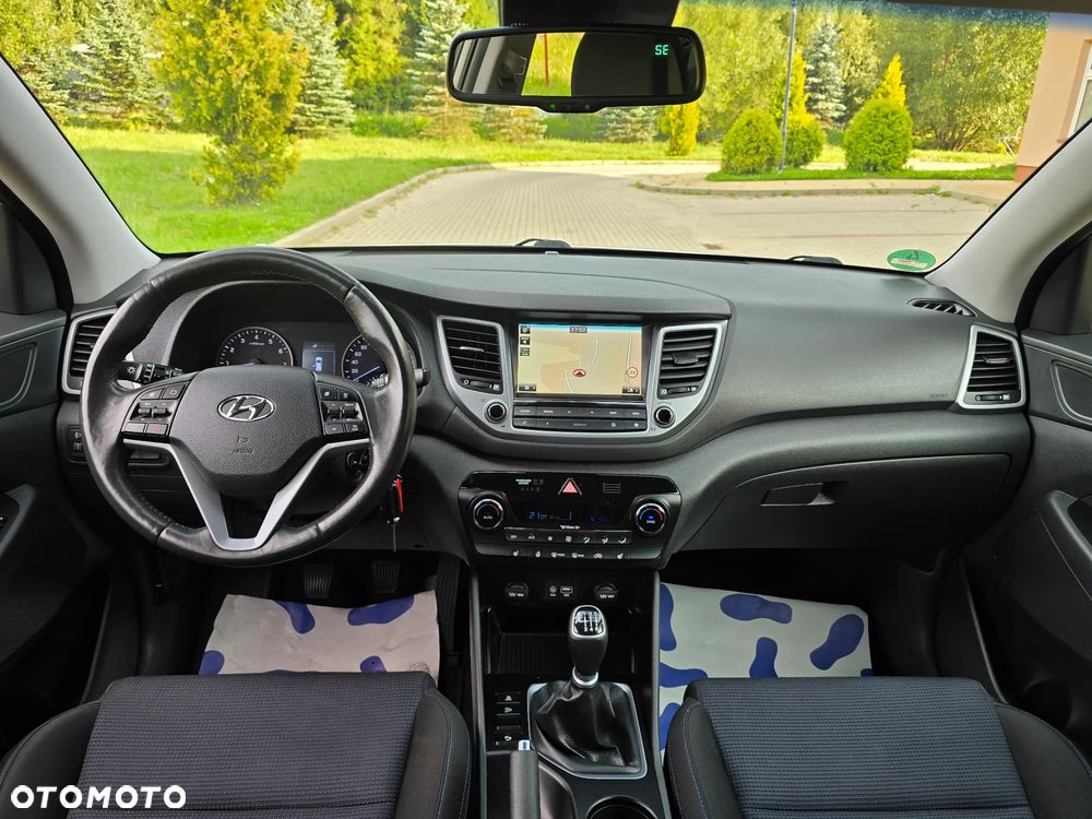Hyundai Tucson 1.6 GDi 2WD Premium - 24