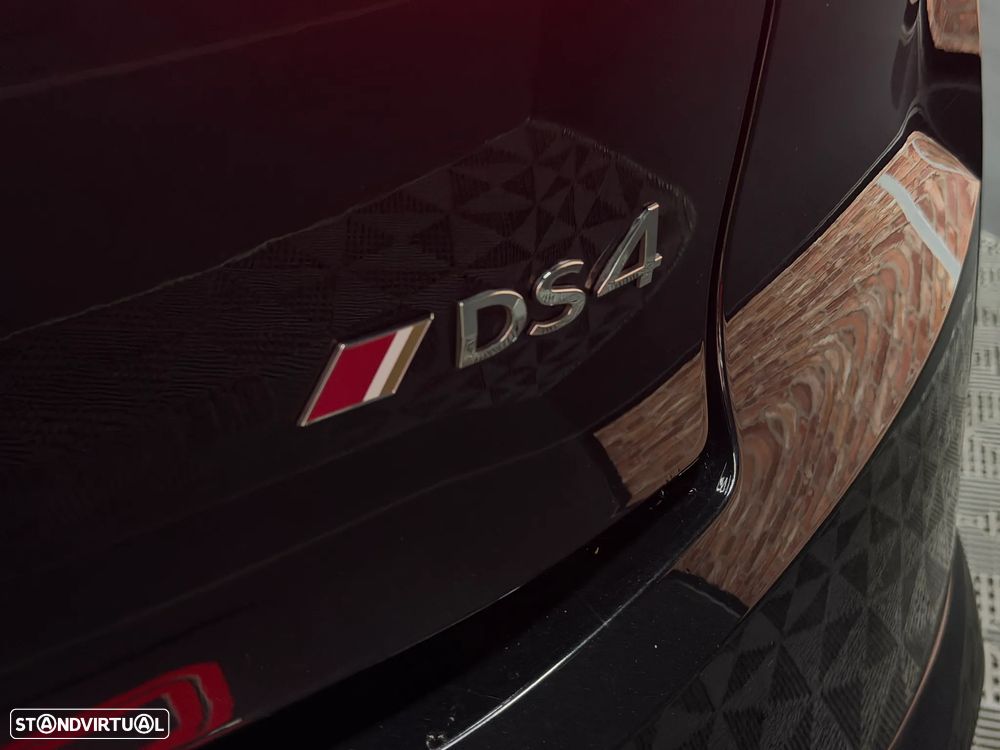 DS DS4 1.5 BlueHDi Performance Line EAT8 - 5