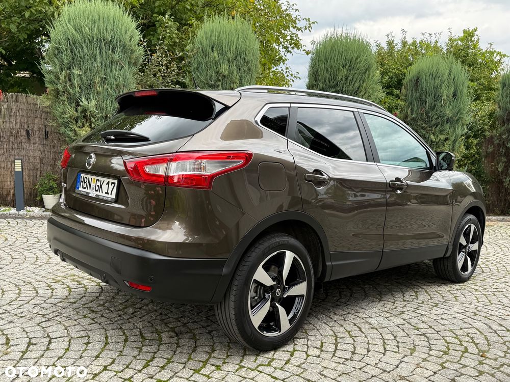 Nissan Qashqai 1.6 DIG-T 360 - 6