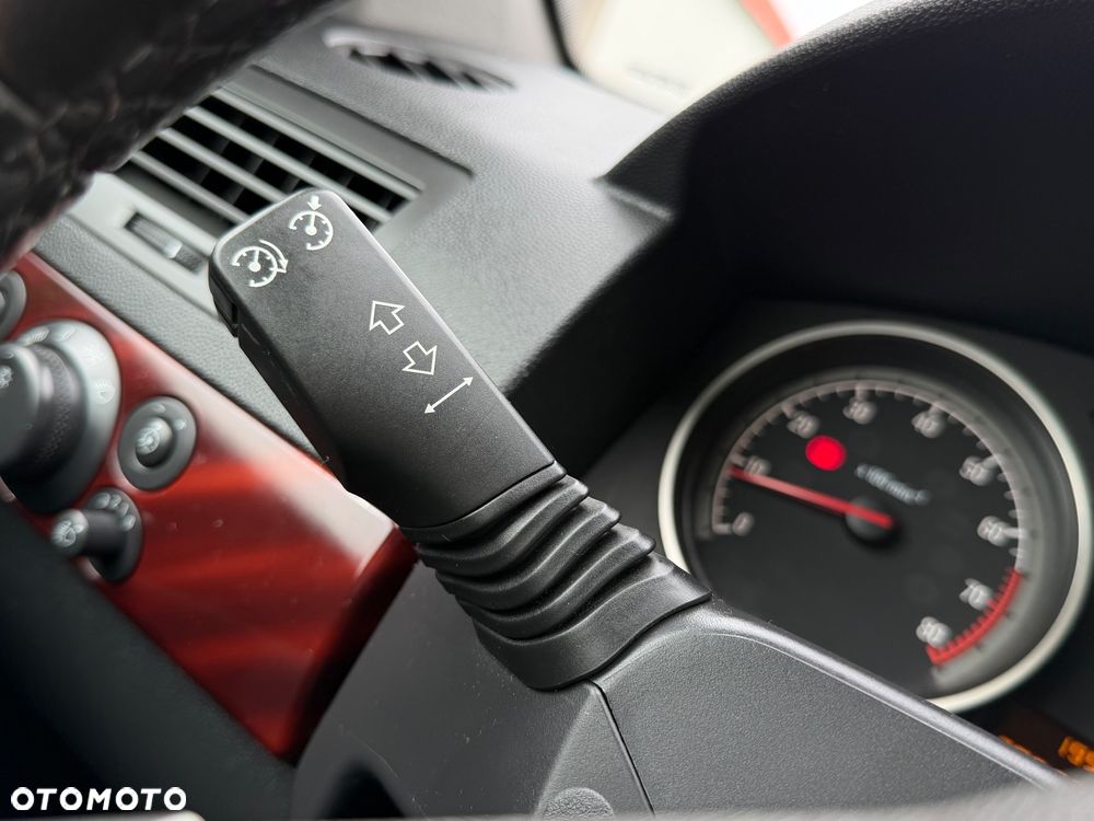 Opel Astra 1.6 Elegance - 27