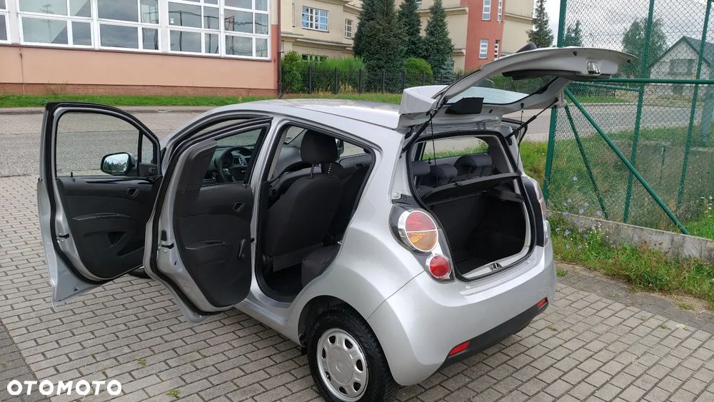 Chevrolet Spark 1.0 LS - 12