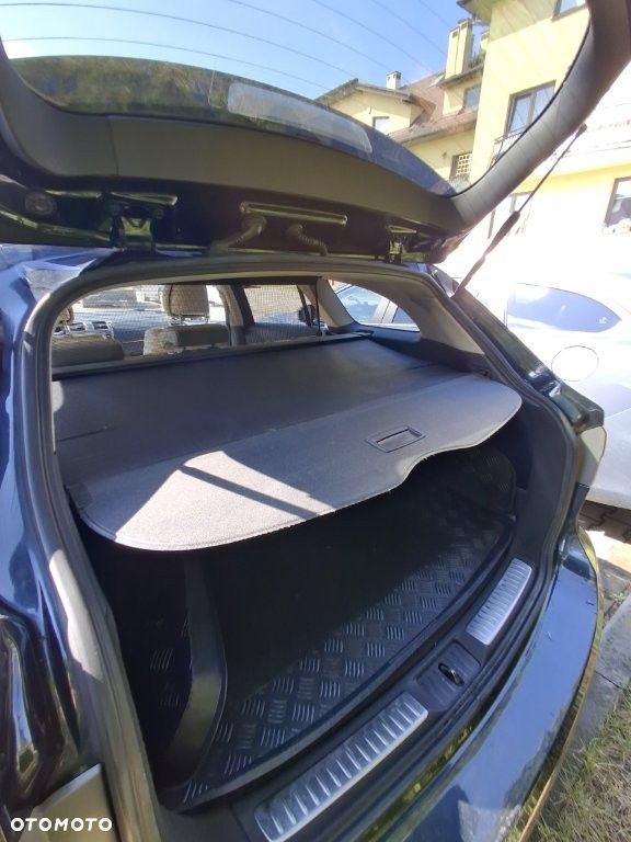 Toyota Avensis 1.8 Premium - 22