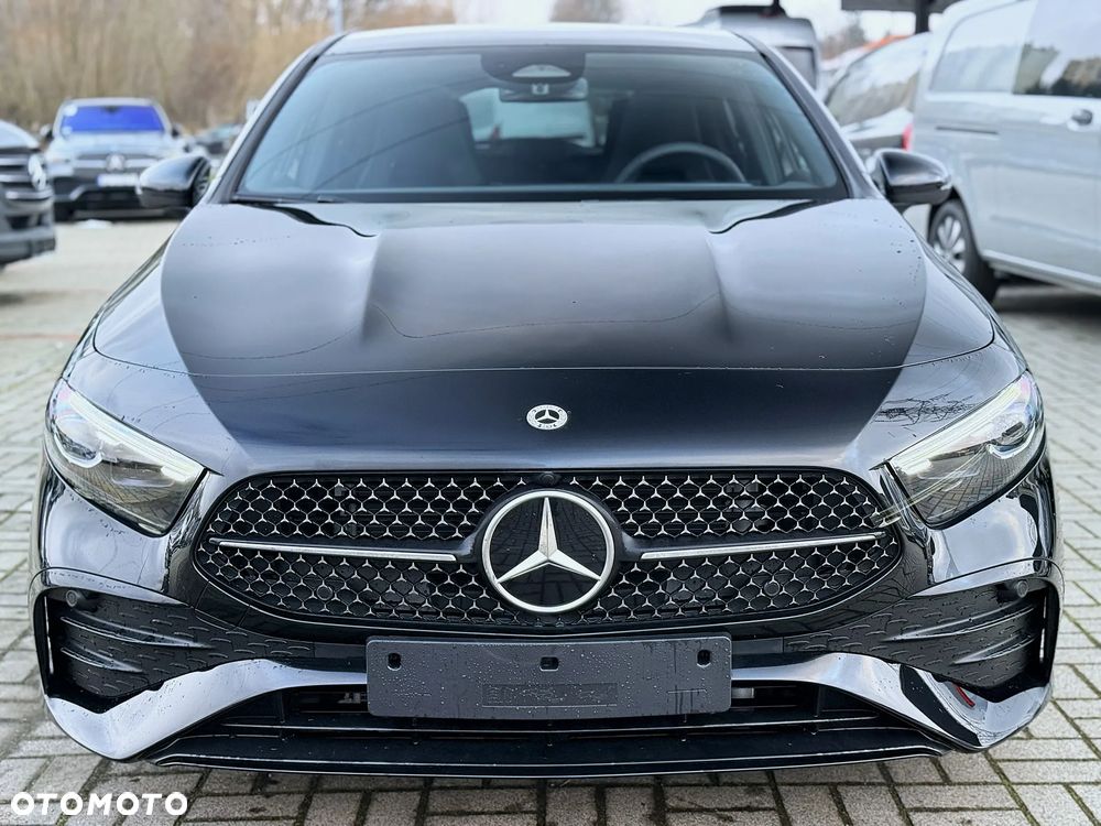 Mercedes-Benz Klasa A 220 4-Matic AMG Line 8G-DCT - 2