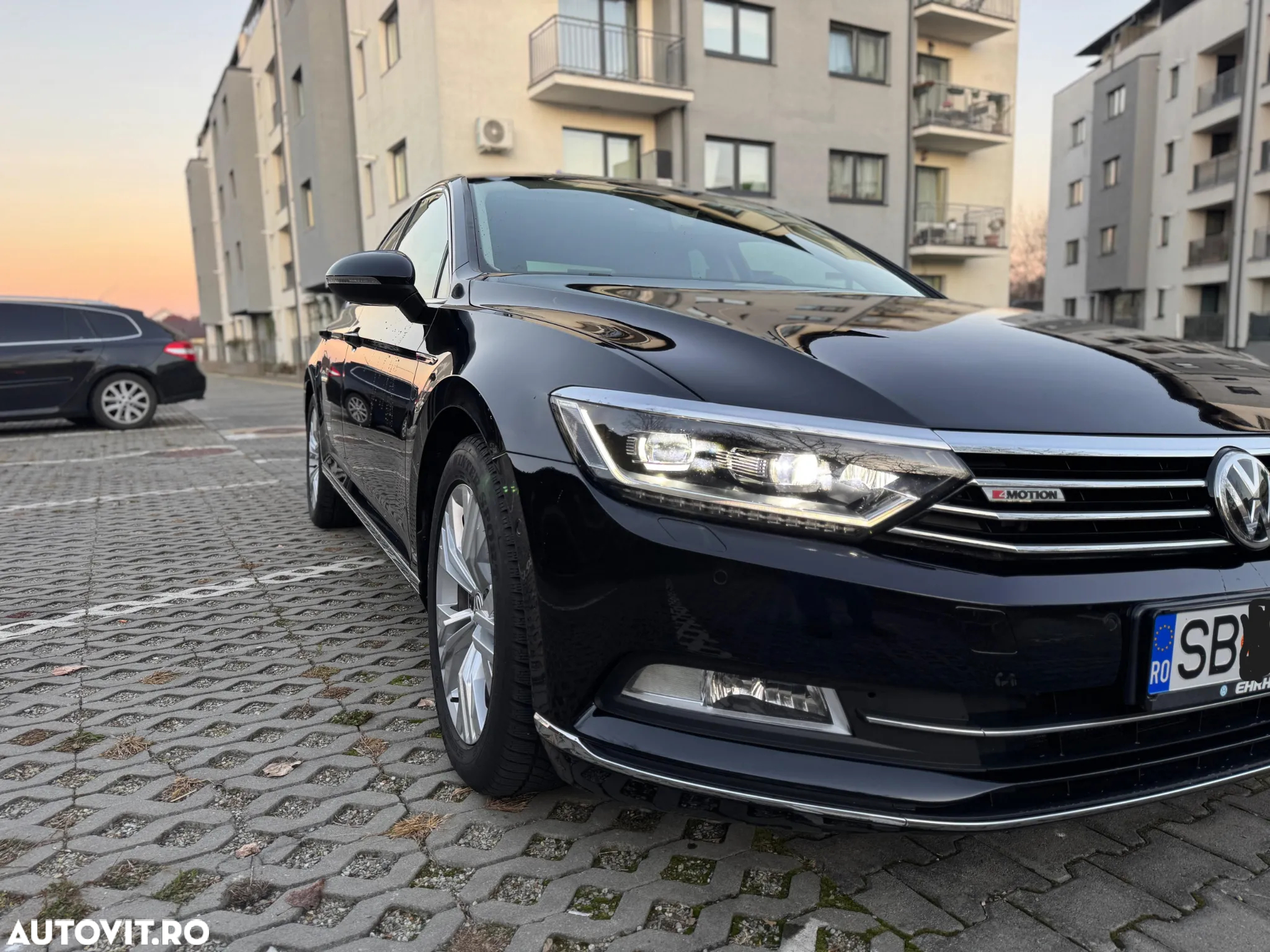 Volkswagen Passat 2.0 TDI DSG 4Motion Highline - 5