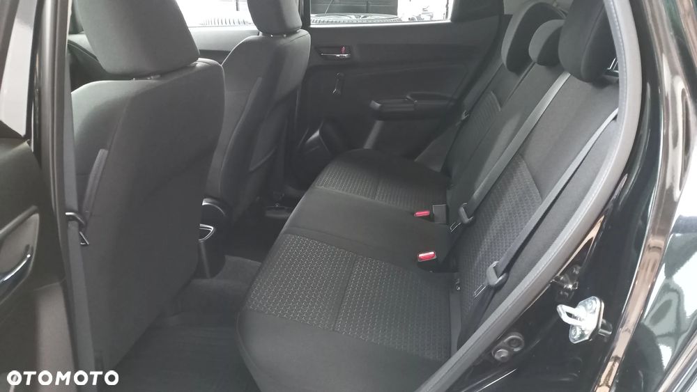 Suzuki Swift 1.2 Premium Plus - 20