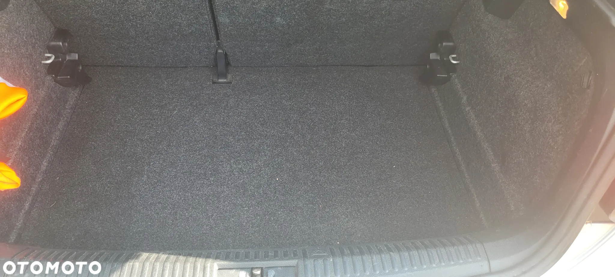 Volkswagen Polo 1.2 TDI Blue Motion - 10