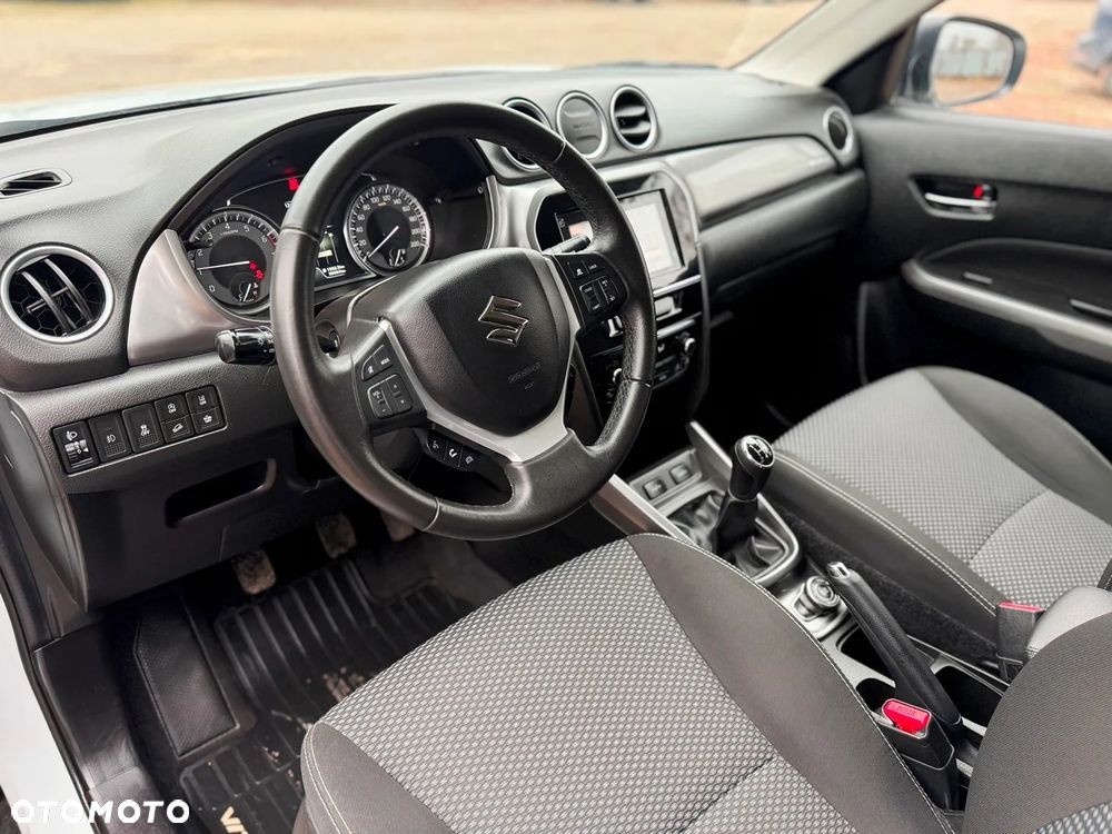 Suzuki Vitara 1.4 Boosterjet Allgrip Comfort+ - 22