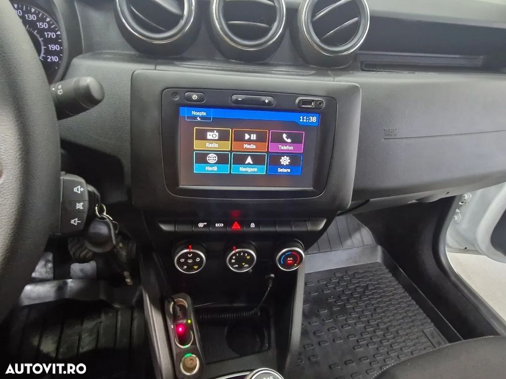 Dacia Duster 1.6 SCe Comfort - 11