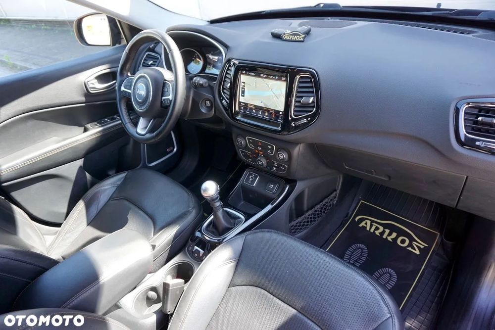 Jeep Compass 1.4 MultiAir Limited - 34