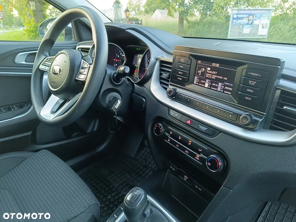 Kia Ceed 1.0 T-GDI S - 32