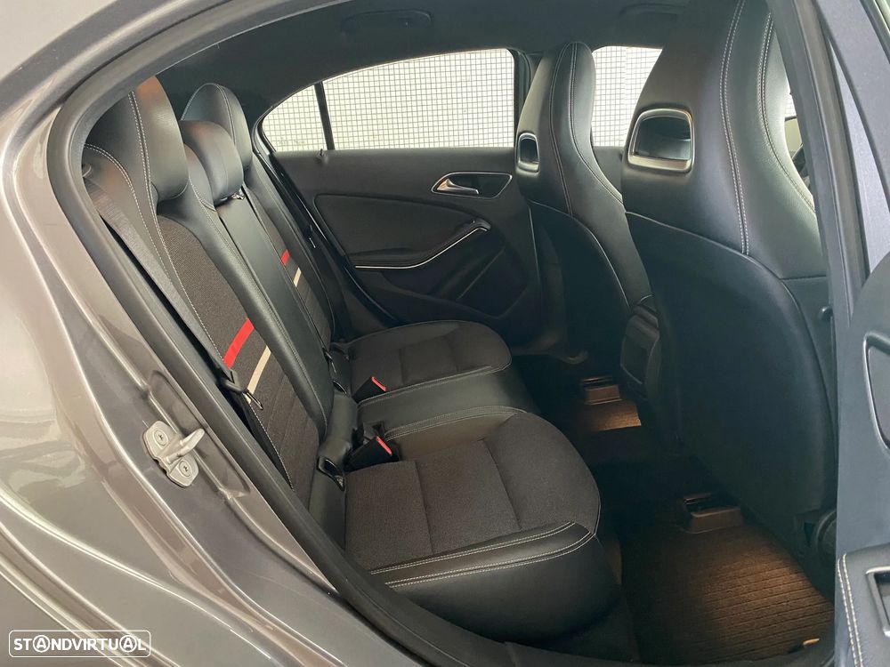 Mercedes-Benz A 180 CDI (BlueEFFICIENCY) - 15