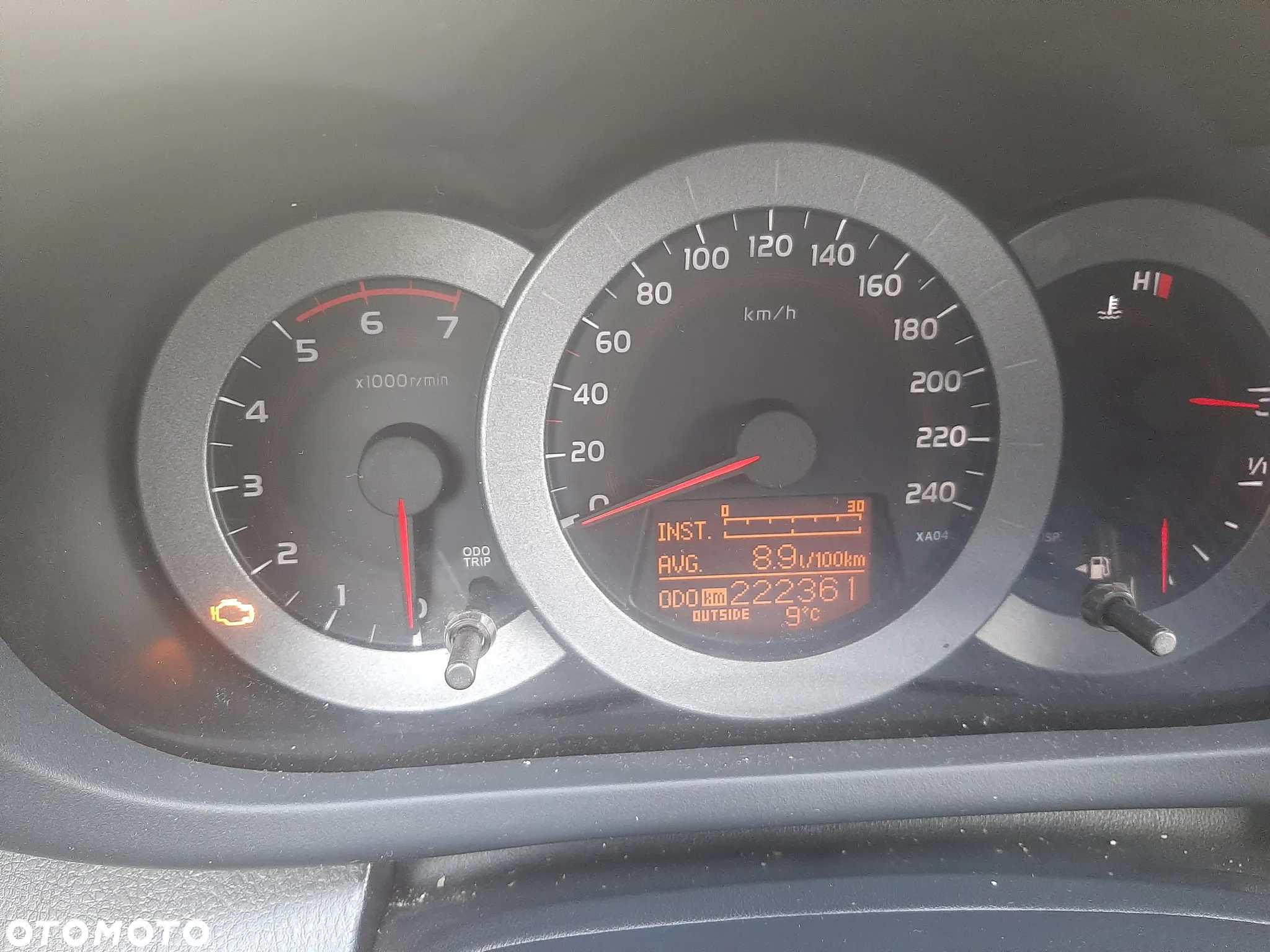 Toyota RAV4 - 11