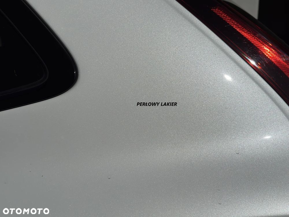 Volvo XC 60 B4 D Plus Dark - 4