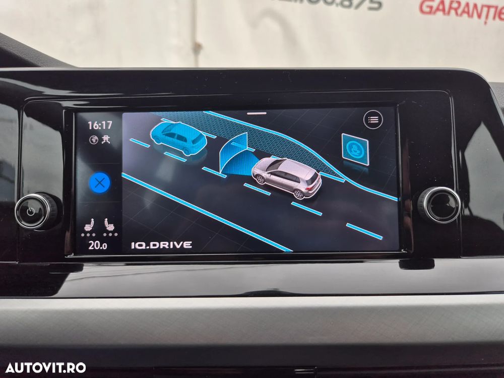 Volkswagen Golf 1.0 eTSI DSG MHEV Life - 27