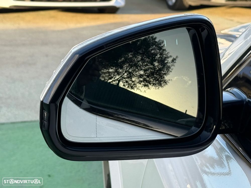 BMW X1 18 d sDrive Pack M Auto - 18