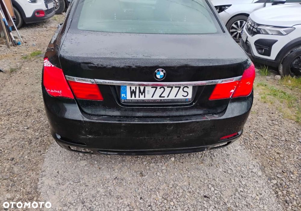 BMW Seria 7 - 31
