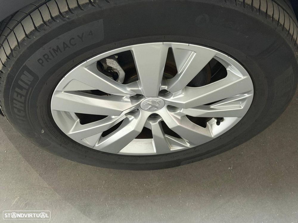 Peugeot 3008 1.2 PureTech Active Pack - 9