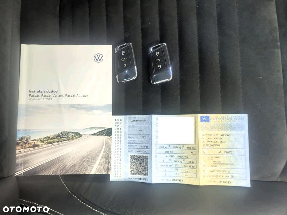 Volkswagen Passat 2.0 TSI Elegance DSG - 16