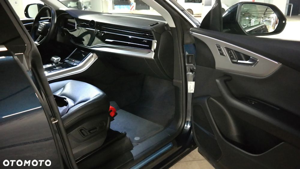 Audi Q8 45 TDI mHEV Quattro Tiptronic - 17