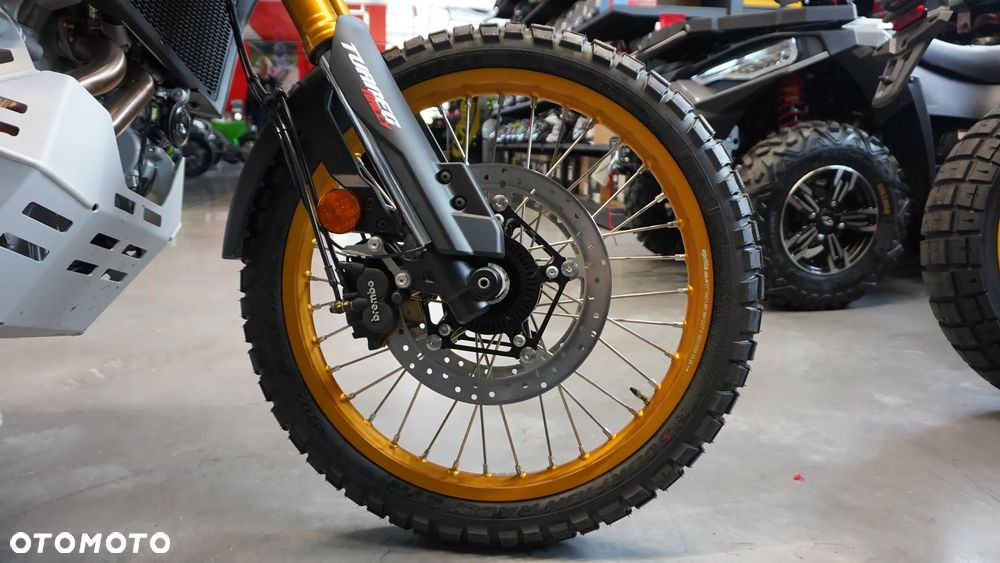 Aprilia Tuareg - 14