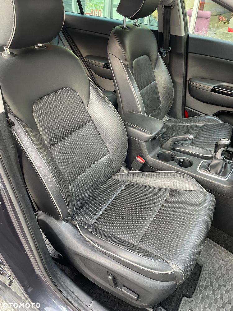 Kia Sportage 2.0 CRDI L AWD - 29