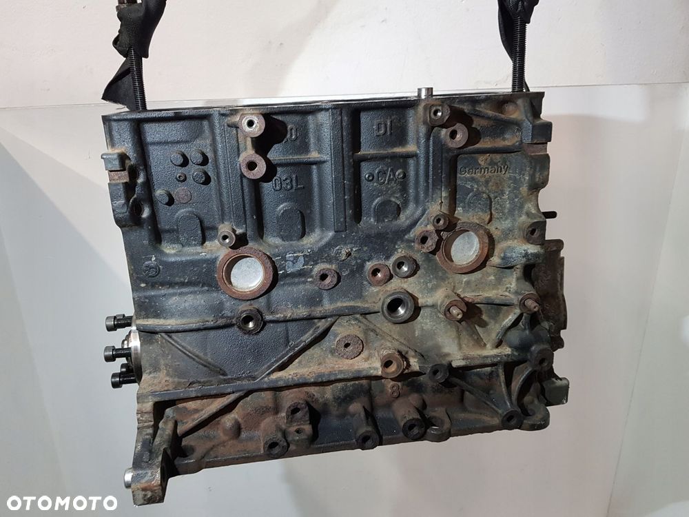 dół silnika blok wał tłoki vw audi skoda seat 2.0 tdi cfh - 5
