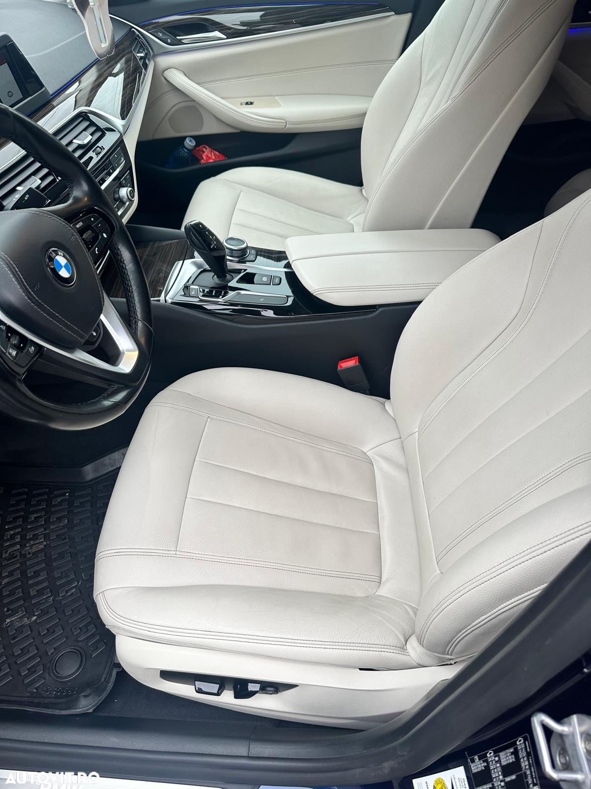 BMW Seria 5 520d AT - 10