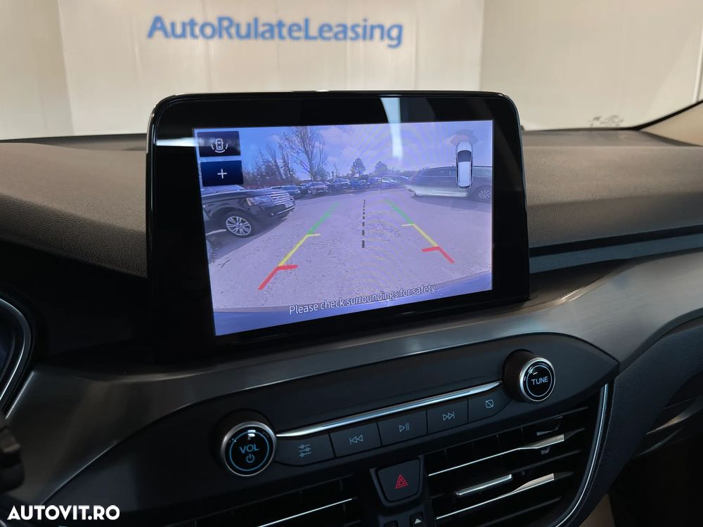 Ford Focus 1.0 EcoBoost MHEV Titanium - 13