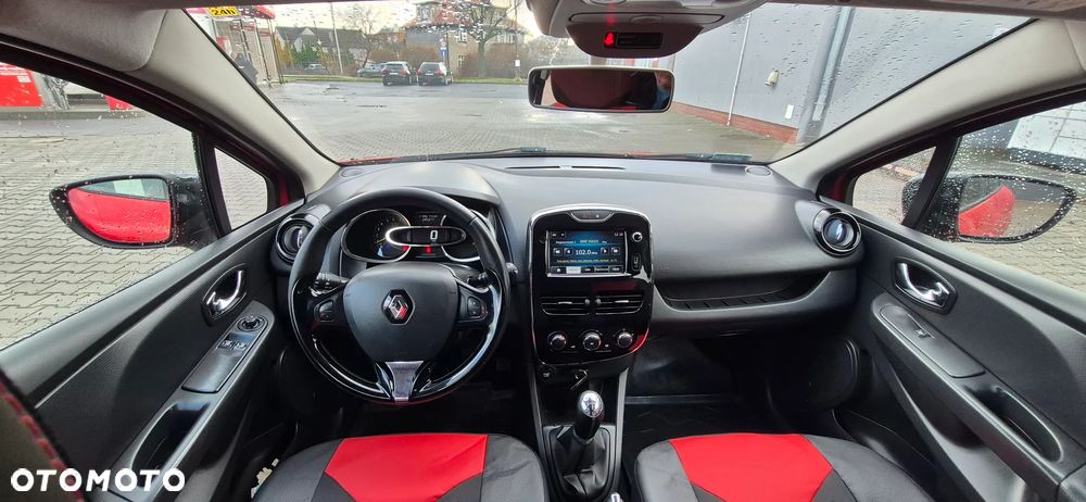 Renault Clio 0.9 TCe Limited - 9