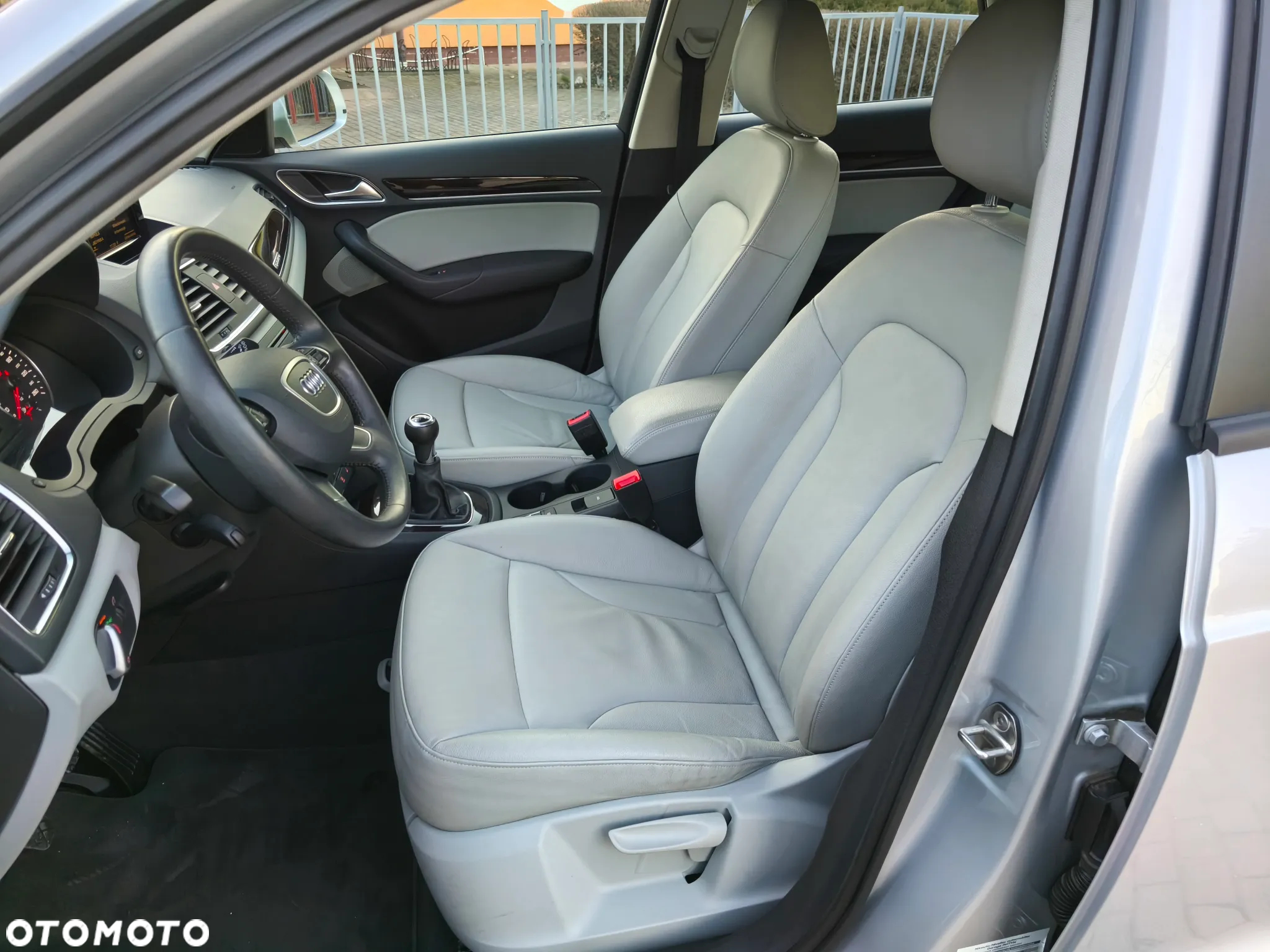 Audi Q3 2.0 TFSI Quattro - 14