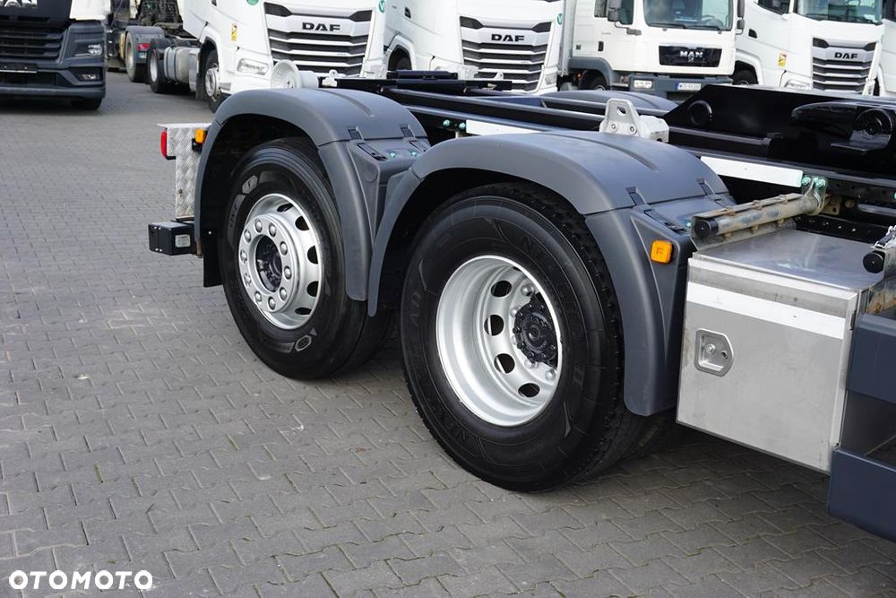 MAN TGX / 26.470 / E 6 / GM / HAKOWIEC HYVA / OŚ SKRĘTNA / RETARDER - 40