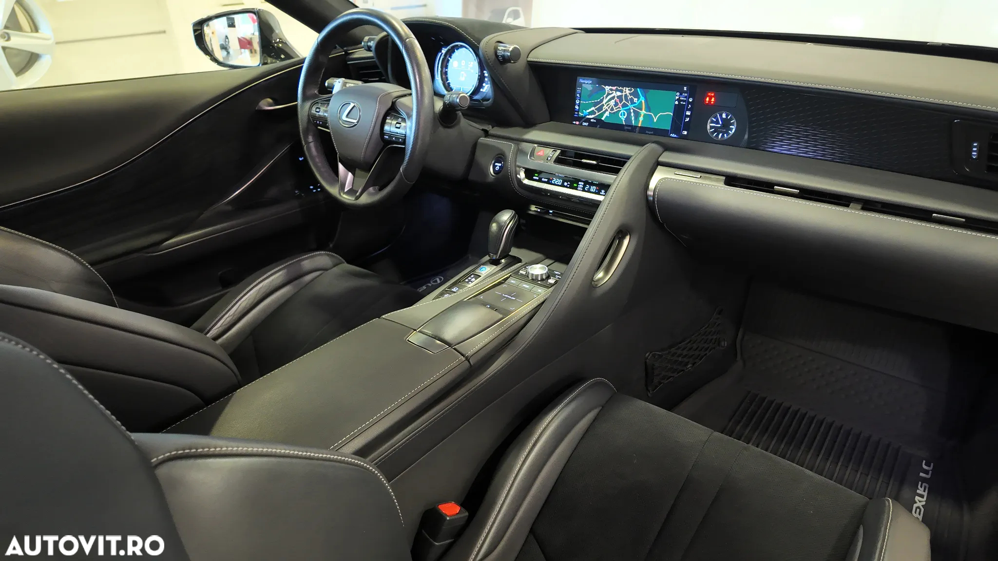 Lexus LC 500h Sport Premium - 18